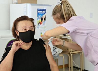 Ensenada: se sigue con la vacunación mientras esperan por nuevas dosis