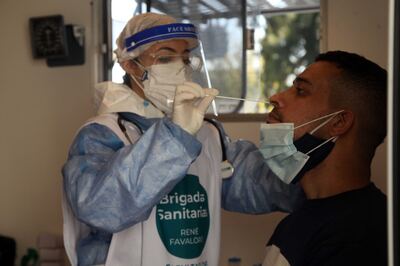 La Plata: Más de un centenar de vecinos testeados en San Carlos tras operativo contra el coronavirus