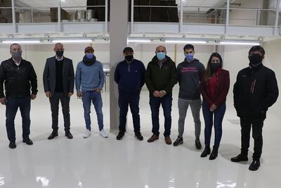 Ensenada: Secco realizó una firma de acta acuerdo y recorrió una PyME local