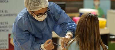 Provincia: preparan vacunas libres para todos los bonaerenses