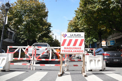 La Plata: Ponen en marcha la repavimentación de Avenida 7 desde 44 a 60