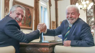 Alberto Fernández felicitó a Lula por el triunfo en el balotaje