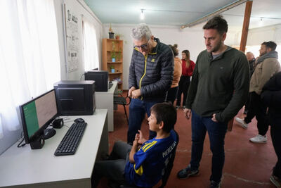 Villa Gesell: Se inauguró el aula digital en el Centro Comunitario Sur