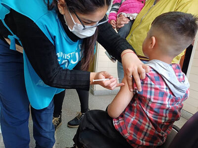 AMBA: Comenzó la campaña de refuerzo de vacunación contra el sarampión