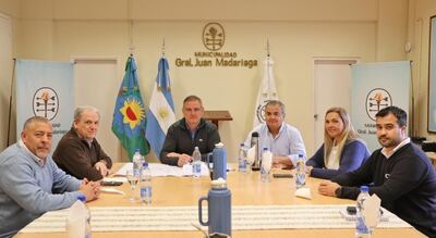 Madariaga: Santoro recibió a representantes de Camuzzi para abordar distintos temas sobre el servicio