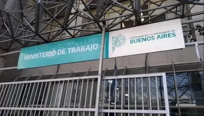El Gobierno bonaerense convocó a docentes, estatales y judiciales para discutir salarios