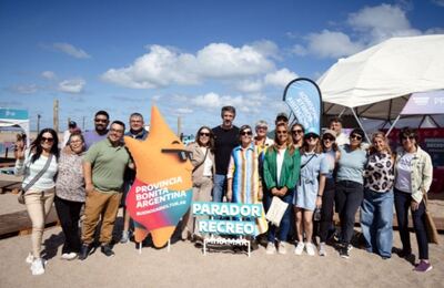 Inauguraron los paradores ReCreo en Miramar y Villa Gesell