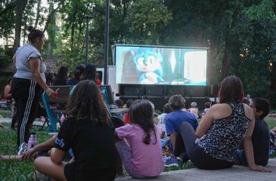 La Plata: El Cine Móvil llega a Arturo Seguí, Ringuelet y Meridiano V