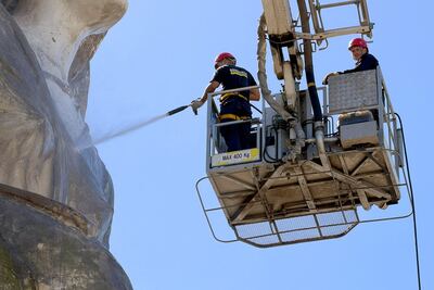 Necochea: Se efectúa la puesta en valor del Monumento a la Gesta de Malvinas en Quequén
