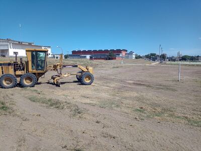 Necochea: Realizan tareas de mantenimiento en el Polideportivo Municipal