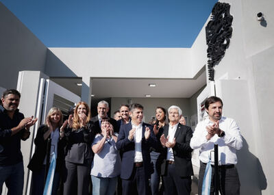 Avellaneda: Kicillof inauguró un centro de cuidado familiar y comunitario en Dock Sud