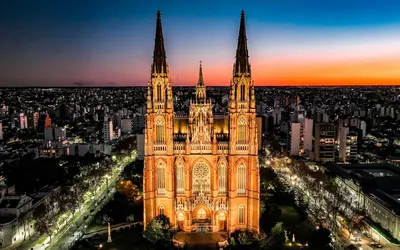 La Plata: El Municipio y Pehuajó articulan políticas para mejorar servicios y promover el turismo local