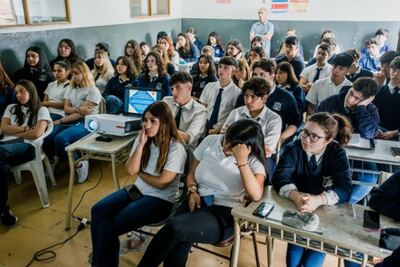 Mar del Plata: Comienzan los talleres de salud integral para adolescentes en escuelas de la ciudad