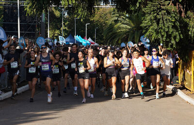 La Plata: Más de 8 mil personas participaron de la maratón para ayudar al Hospital de Niños