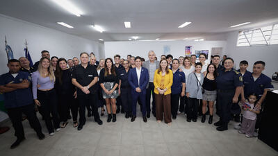Berisso: Kicillof y Cagliardi inauguraron una nueva sede la Comisaría de la Mujer y el Playón Deportivo en Villa Nueva