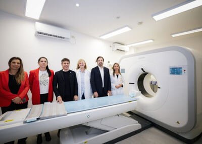 La Plata: Kicillof recorrió nuevas instalaciones en el Hospital Rossi