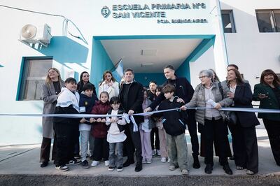 San Vicente: Kicillof inauguró el nuevo edificio de la Escuela Primaria N°6
