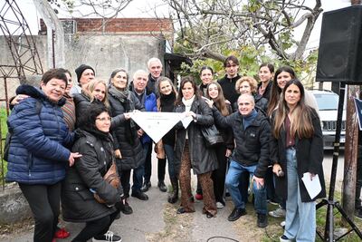 Berisso: Se homenajeó a Lucía Mirta Swica en una nueva “Esquina por la Memoria”