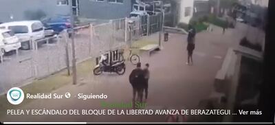 BERAZATEGUI: ESCÁNDALO POR PELEA ENTRE CONCEJALES DE LLA A PLENA LUZ DEL DÍA