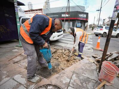 Lomas de Zamora: Se construyen nuevas rampas para mejorar la accesibilidad peatonal