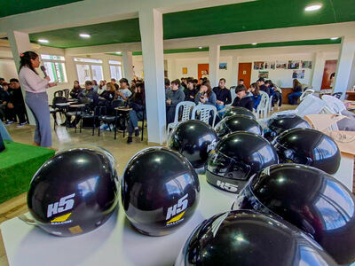 Junín: Se llevó a cabo el programa “Conducción Joven” en las instalaciones del Club Atlético Sarmiento