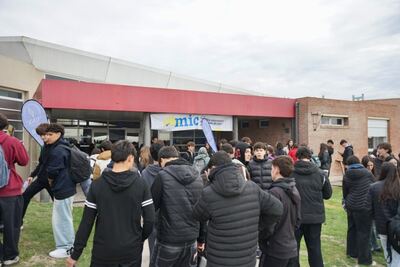 Monte Hermoso: 150 estudiantes participaron de la Muestra de Carreras de la UNS