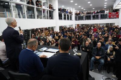 Alak junto a Alberto Descalzo en La Plata: “En el peronismo no sobra nadie, necesitamos a todos”