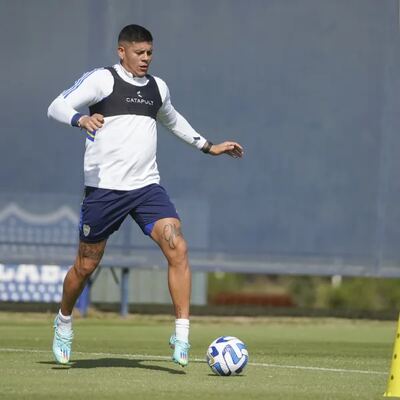 Rojo se desgarró y su esperada vuelta a Boca se retrasó