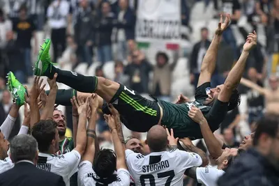 Adiós a un histórico: Gianluigi Buffon se retira del fútbol
