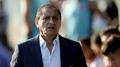 Ramón Díaz estalló en Vasco da Gama: "Déjennos jugar"