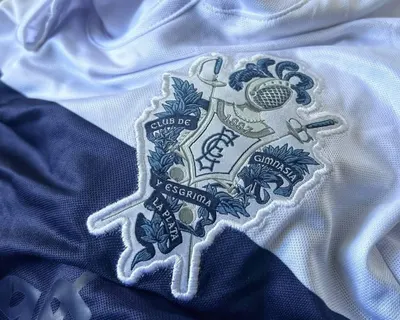Gimnasia tiene nueva camiseta para 2024