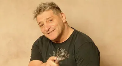 El Turco García se agarró a piñas en vivo durante su programa