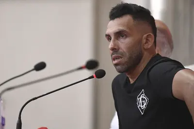 Se queda: Carlos Tevez continuará como DT de Independiente