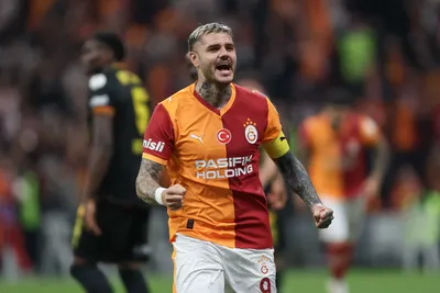 Galatasaray le ofreció la renovación a Mauro Icardi con la reducción del 50% de su salario