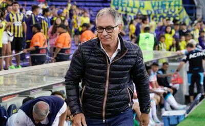 Ariel Holan renunció al cargo de DT tras el polémico título que le dio la AFA