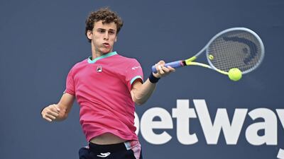Cerúndolo dio el batacazo del año y eliminó a Sinner en Roland Garros