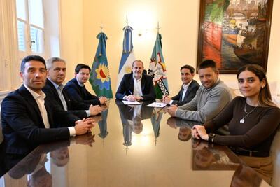 Bahía Blanca: Firman un acuerdo para impulsar la construcción de la Planta de Fertilizantes más grande de Latinoamérica