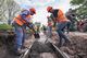 Olavarría: Avanza la obra de construcción de cordón cuneta en el barrio Villa Aurora