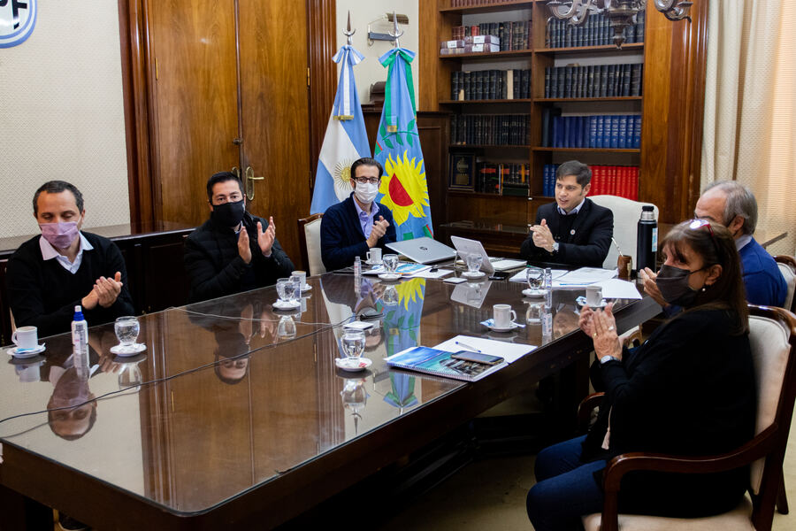 Kicillof y Simone presentaron la puesta en marcha de 199 nuevas obras para 107 municipios