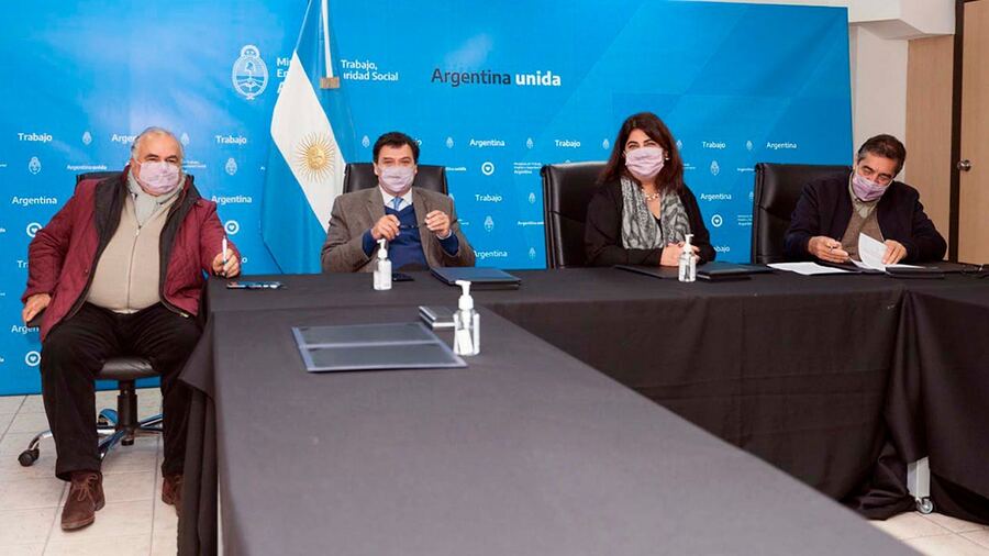 Aumento del 35% para los empleados estatales
