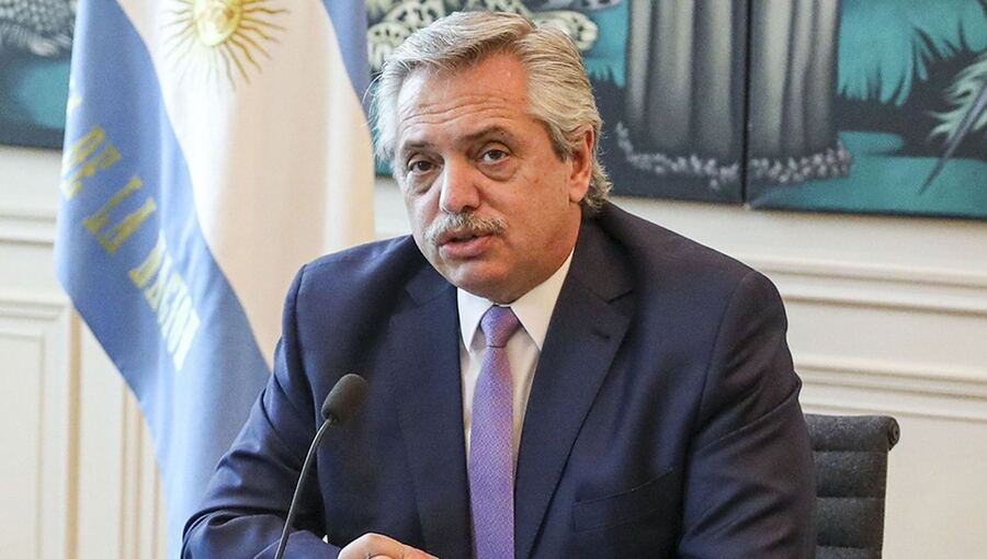 Fernández, tras su aislamiento, define nuevos ministros y DNU por Covid