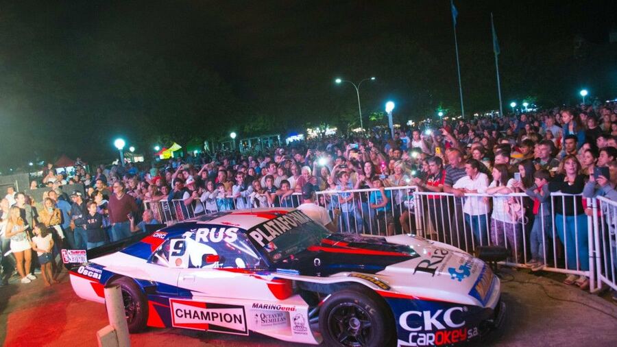 Inauguraron la Fiesta Nacional del Automovilismo en Balcarce