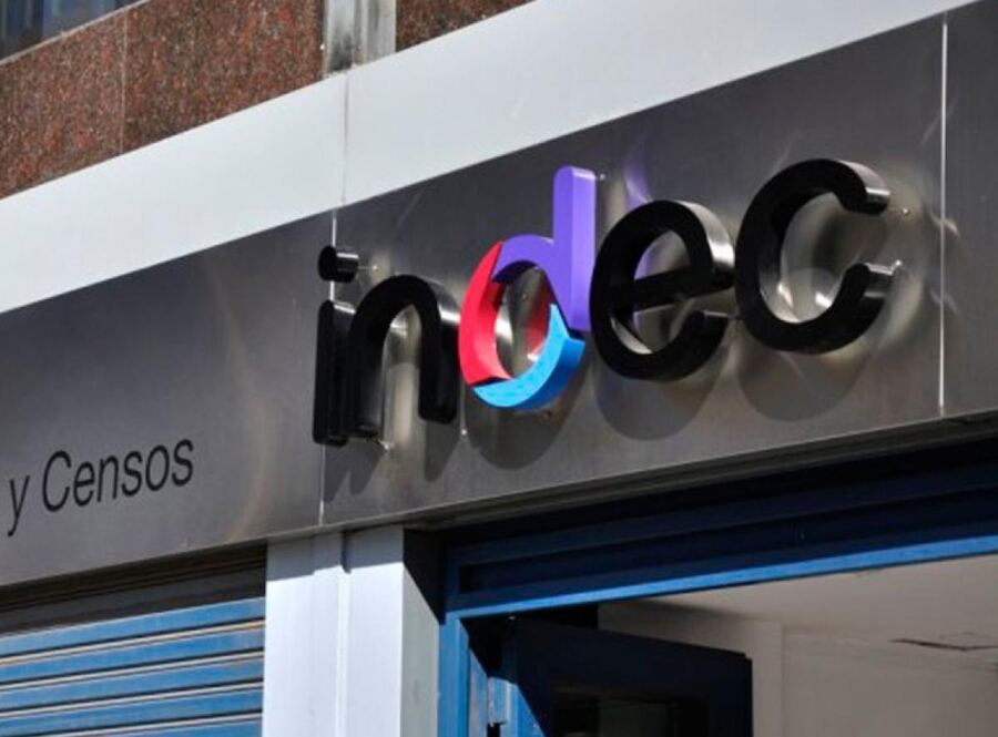 El INDEC informó que la pobreza en el país se redujo al 37,3%