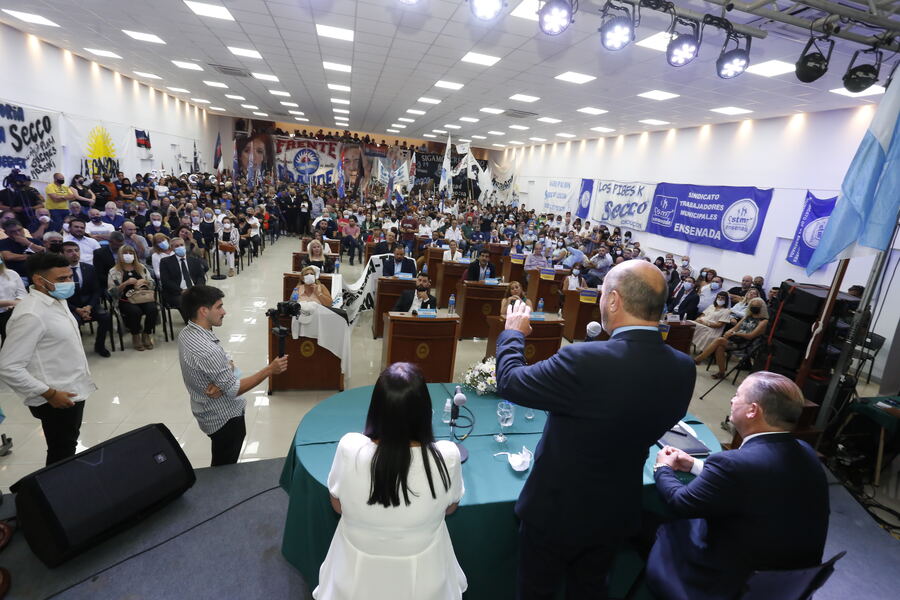 Ensenada: Secco anunció aumento a municipales y obras en la apertura de sesiones