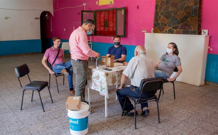 Junín: La sociedad de fomento Villa Talleres realiza mejoras en su sede