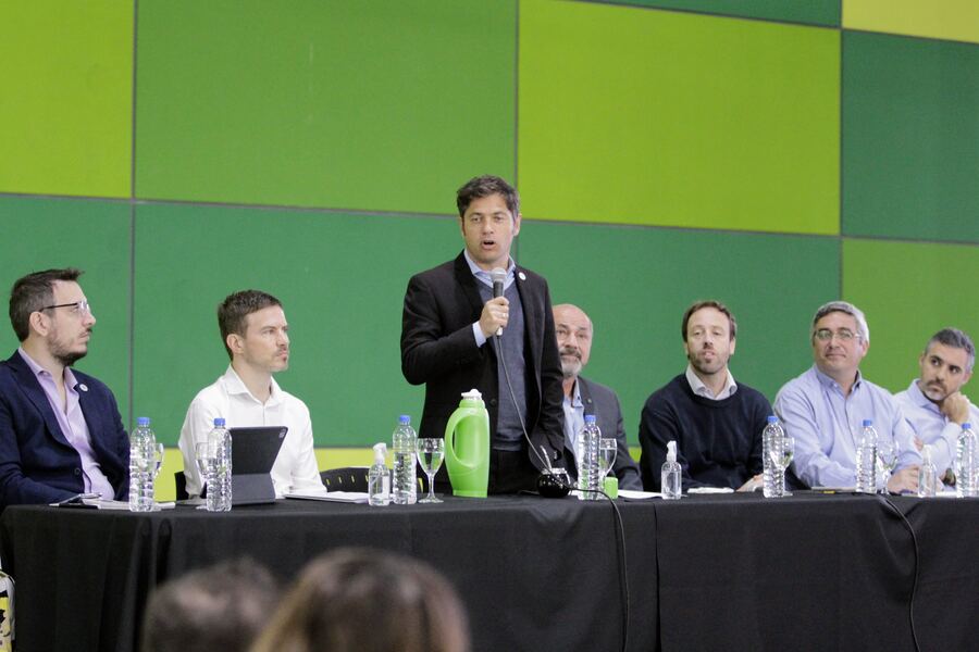 Ensenada: Kicillof encabezo el Encuentro Productivo de la Provincia de Buenos Aires