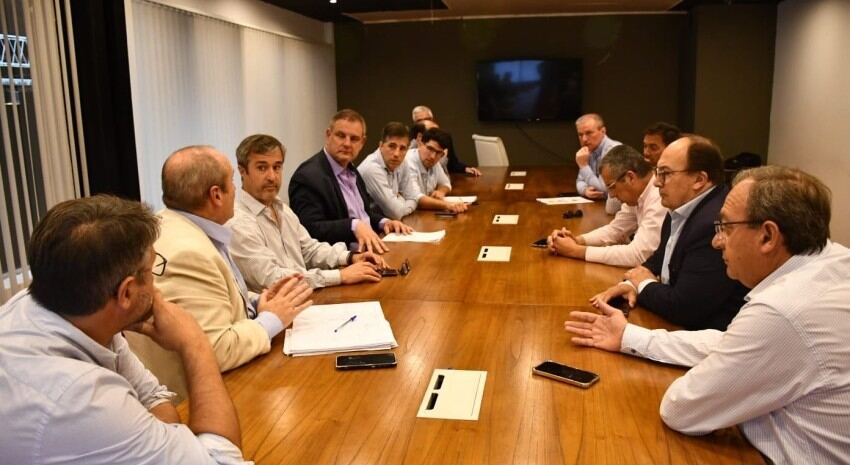 El Foro de Intendentes Radicales reclamó por deudas de la Provincia con los municipios