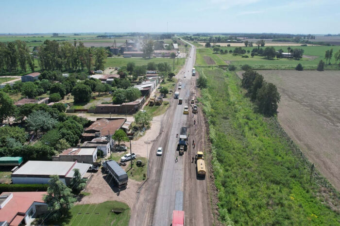 Avanza la repavimentación de la Ruta 191