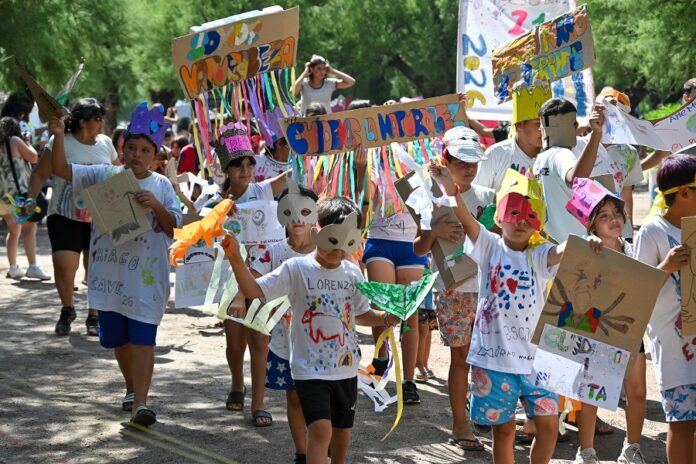 Bahía Blanca: Se realizó el acto de cierre de las Escuelas Abiertas en Verano 2026