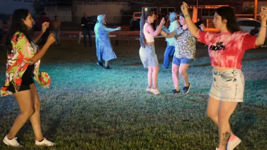 Ayacucho: Comenzó el ciclo "Veni a Bailar 2026"